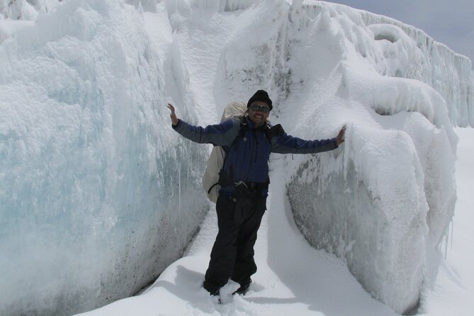 10 Days Machame Route Kilimanjaro Climb - Day 6: the Barranco Wall and southern glaciers