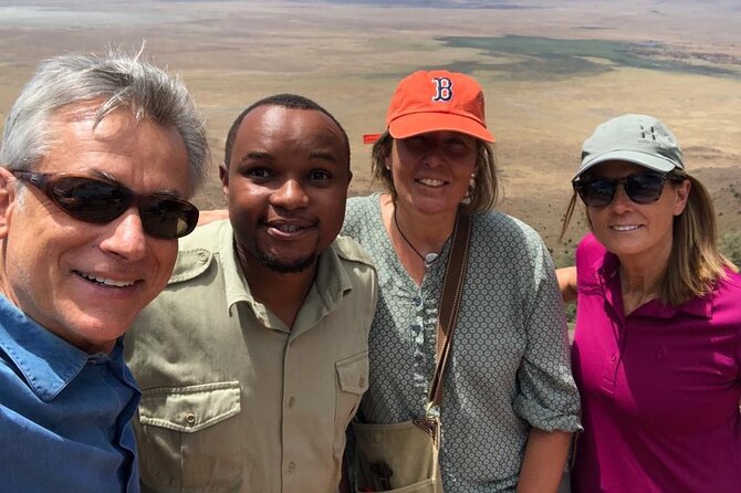3-Day Tarangire, Ngorongoro Crater, Manyara Park - The private format and the role of the guide