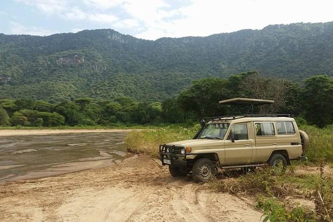 4 Days Affordable Tanzania Budget Safari - Ngorongoro Crater: a dramatic final day