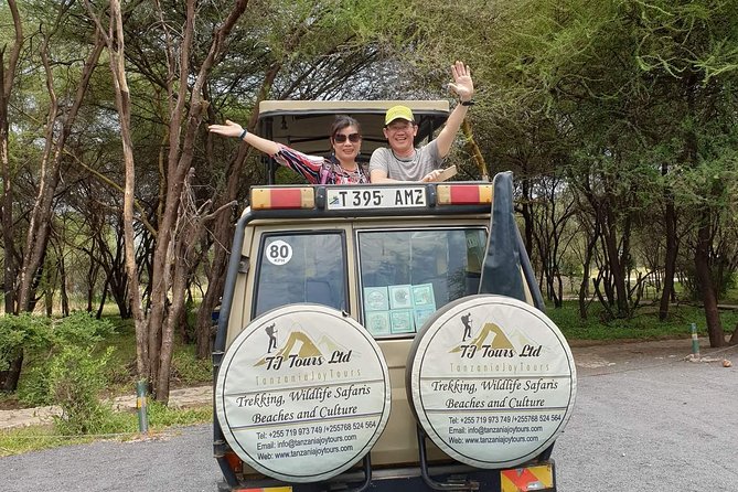 4 Days Tanzania Luxury Safari - Day 1: Arusha to Lake Manyara
