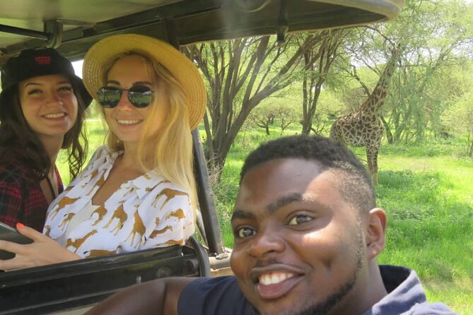 4 Days Tanzania Private Safari | Serengeti , Ngorongoro & Tarangire Safari - Why the Private 4x4 Format Matters