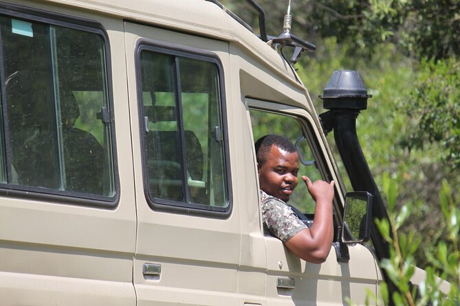 4 Days Tanzania Private Safari | Serengeti , Ngorongoro & Tarangire Safari - The Guide Makes or Breaks the Safari