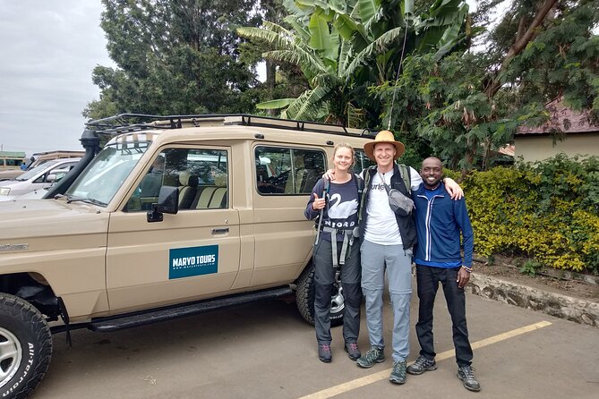 4-Days Tour to Tanzania National parks - Day 1: Tarangire’s baobabs and elephant country