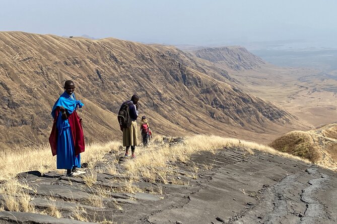 5-Day Private Adventure Tour to Ngorongoro Conservation Area - Day 3: A full walking safari toward Acacia Campsite