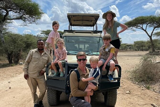5-Days Lake Manyara, Serengeti, Ngorongoro Crater and Tarangire - The guides and personal service