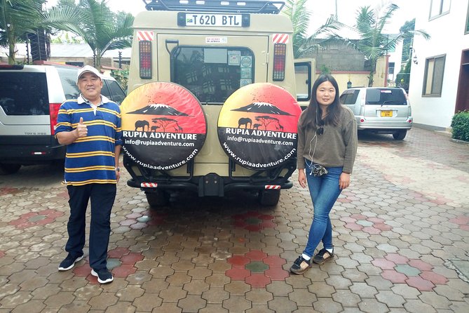 5 Days Private Safari- Tarangire, Serengeti, Ngorongoro & Manyara - Day 4: Five Hours Inside Ngorongoro Crater