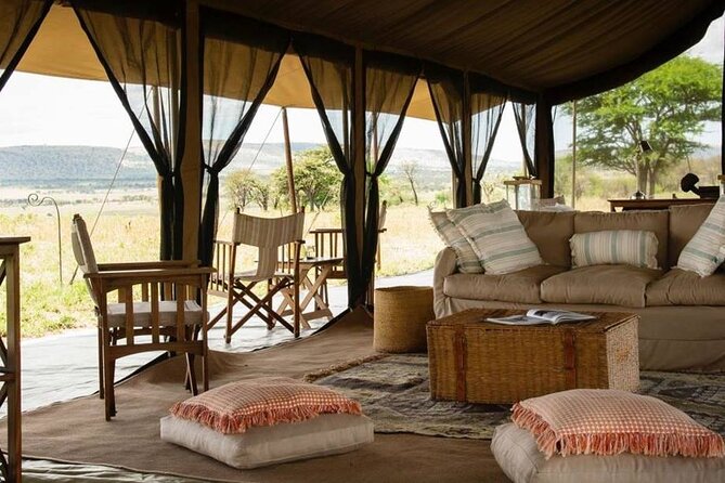 5 Days Special Safari to see migration - Day 4: Leaving Serengeti for the Ngorongoro rim