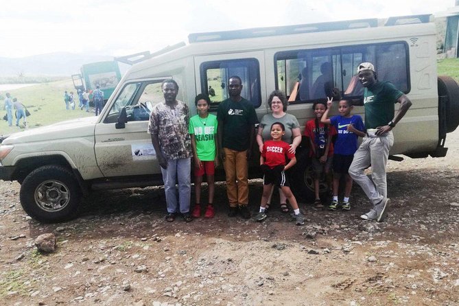 5Days Family _Group Tour Lodging Mid-Range in the Jungle - The five details that shape this safari