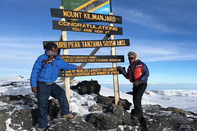 6-Day Private Guided Machame Hike Tour at Kilimanjaro - Day three: Lava Tower and the descent to Barranco