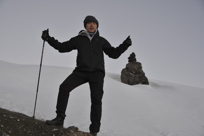 6 Days Kilimanjaro Lemosho route Climbing and Hiking Tour - Day 4: The stark climb to Barafu Camp