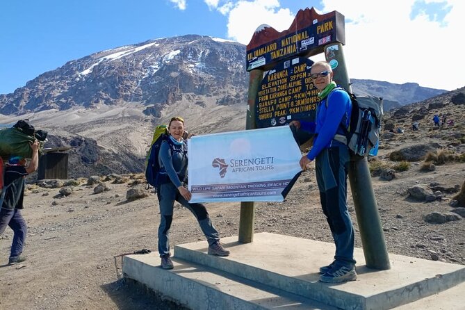 7 days Kilimanjaro climb via Machame route (Whiskey route) - Day 4: The Barranco Wall and Karanga Valley