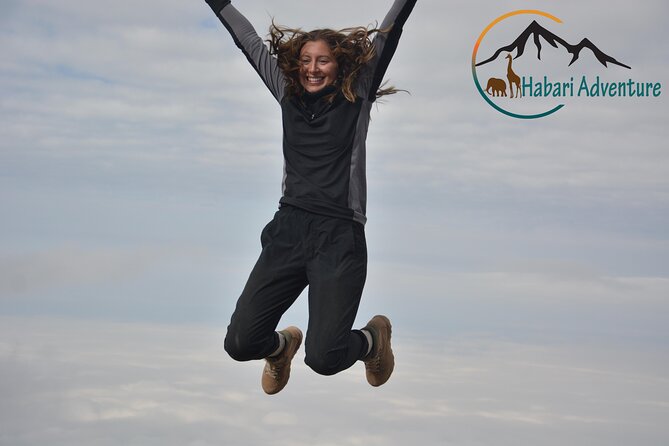 7 Days Machame route - Kilimanjaro - Day 4: The Barranco Wall and Karanga Valley
