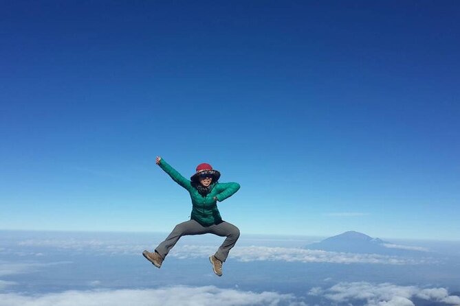 8 Day Kilimanjaro Private Climb via Lemosho Route - Day 6: Barafu Camp and the long wait