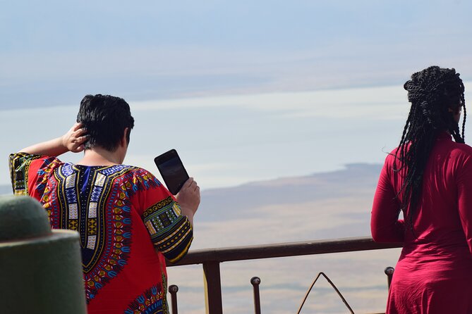 Affordable 5 days Tanzania budget camping safari (group joining) - Day 4: The Ngorongoro Crater wildlife circuit