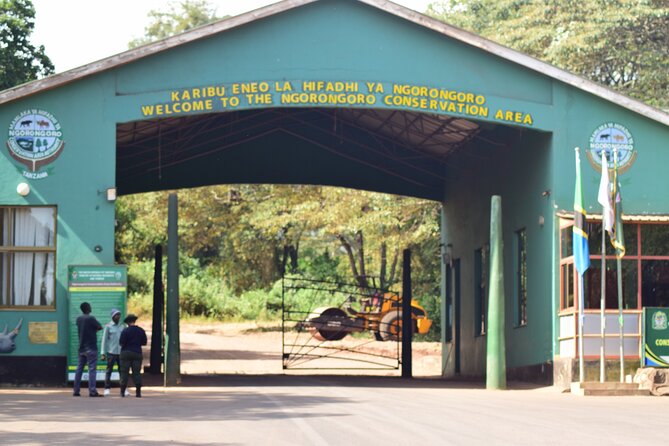 Affordable 5 days Tanzania budget camping safari (group joining) - Day 5: Lake Manyara and the return to Arusha