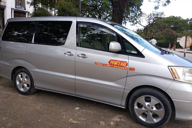Airport to Stown Town or Stown Town To Airport transfer - Vehicle comfort, luggage, and group size