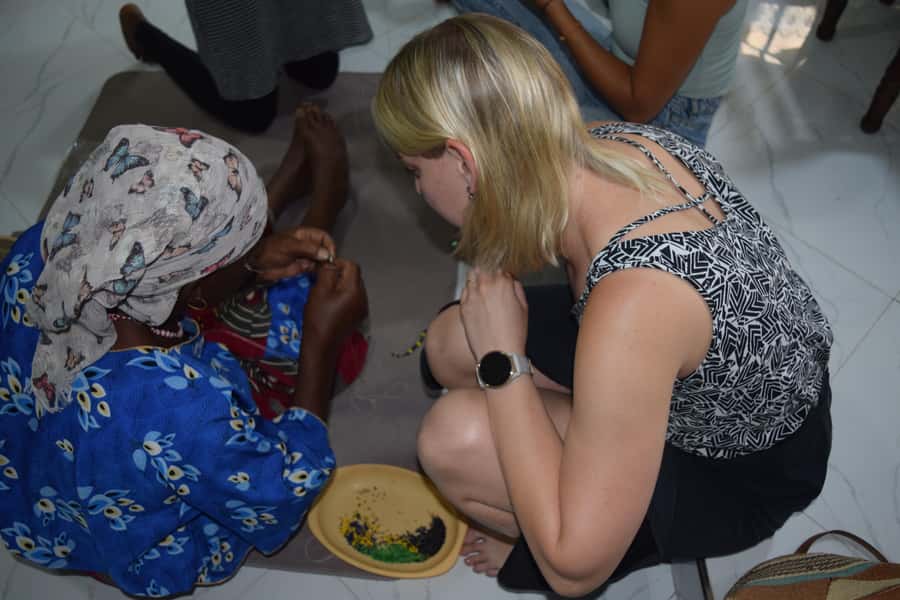 Arusha: Maasai-style Beaded Jewelry Lesson - Is $20 good value in Arusha?