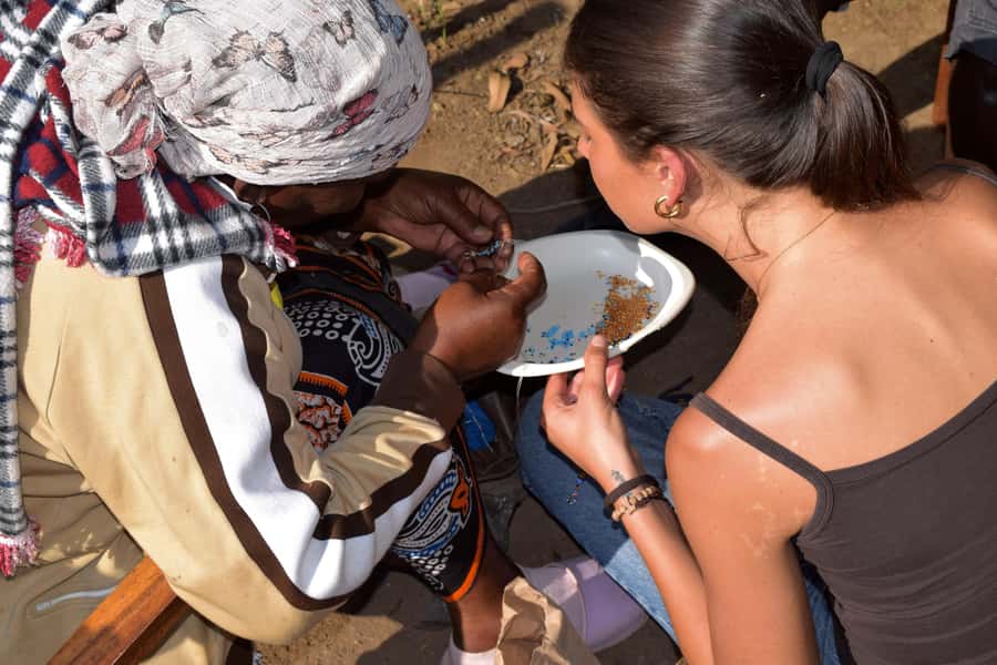 Arusha: Maasai-style Beaded Jewelry Lesson - What the praise tells you about the experience