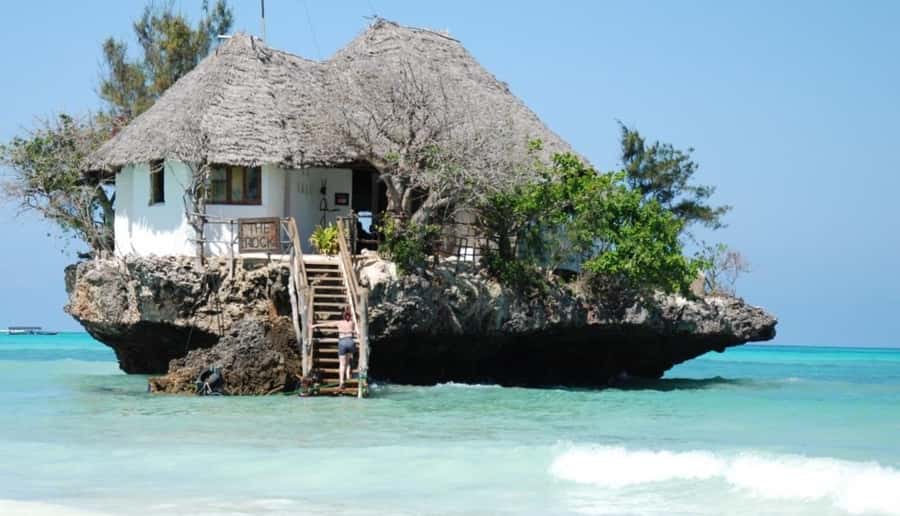 Day trip to the Rock Restaurant & relax on mtende beach - Key points to know before booking