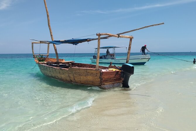 Full-day Safari Blue Trip in Zanzibar with Lunch buffet - What the Safari Blue day is really like