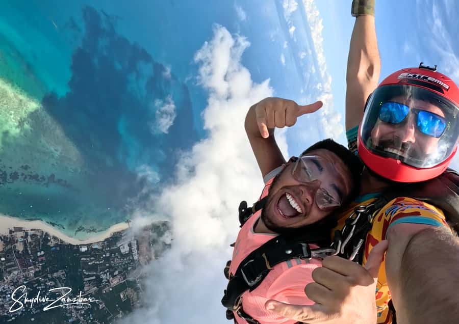 Kendwa: Tandem Skydive in Zanzibar - Photos, video, and the memory factor