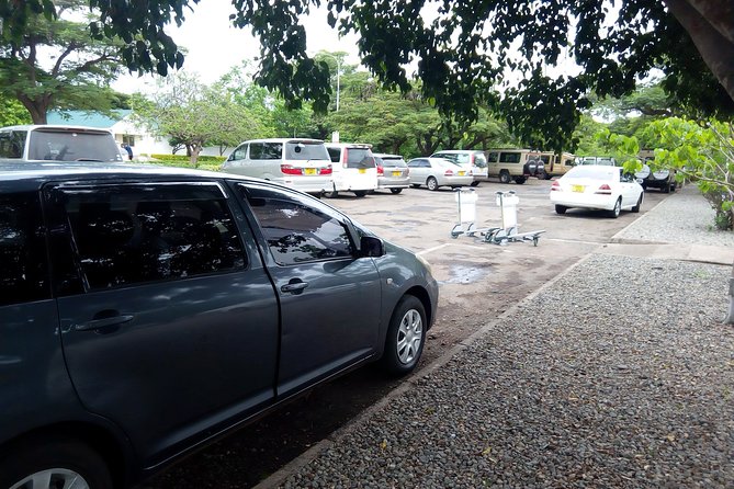 Kilimanjaro Airport taxi to/from Moshi town/Arusha town - Vehicle comfort, road conditions, and realistic expectations