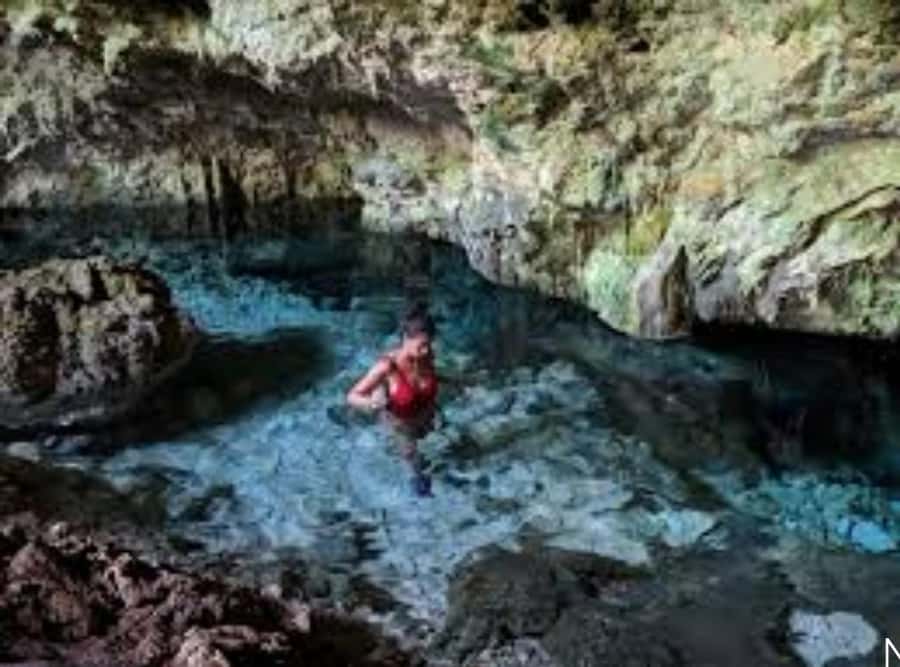Kuza Cave, Hidden Mtende Beach & The Rock Restaurant - Transport, timing, and the private-group advantage