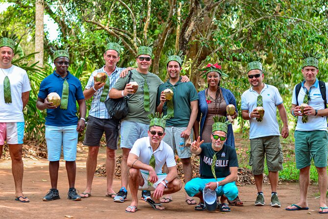 Luxury NAKUPENDA SANDBANK and SPICE FARM TOUR ( Lunch included ) - Coconut palms, songs, and fresh water