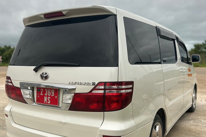 Luxury Zanzibar Private Taxi - Inside the Vehicle: Water, WiFi, and a Private Seat