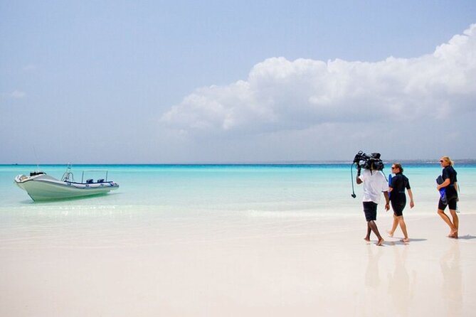 Mnemba Island Half Day Live Aquarium With Transfer - Zanzibar - The 6:00 am start sets the tone