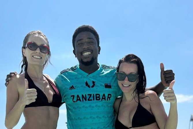 Mnemba Private Snorkeling Experience - Pickup and the early start