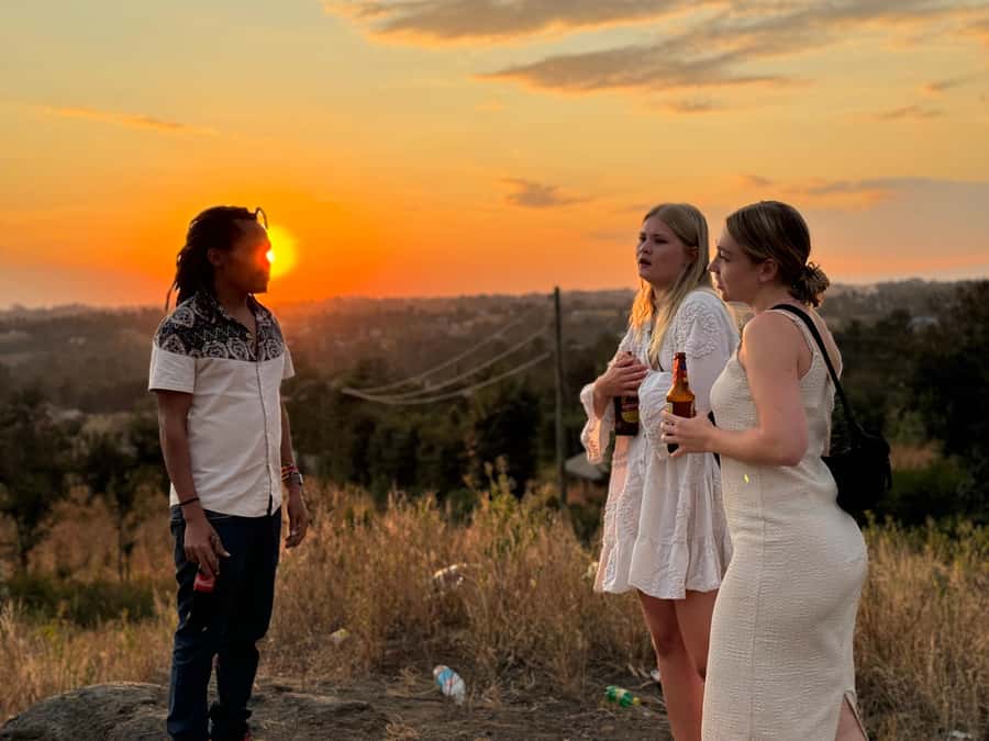 Moshi: Sunset Chill with Drinks and Roundtrip Transfer - Walking Up to the Viewpoint