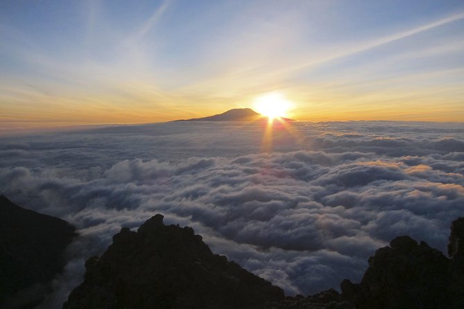 Mount Kilimanjaro 6 days - Machame route - Day 4: Barranco Camp to Barafu Camp