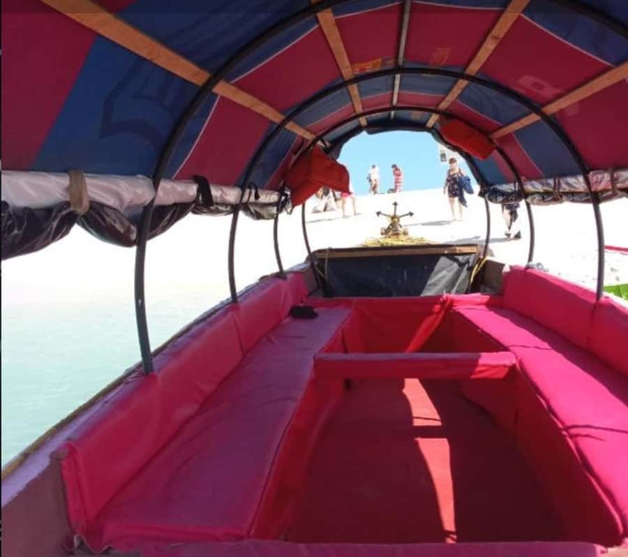 Of Jambiani/Paje: Prison Island & Nakupenda Sandbank Escape - Guide quality and language choices