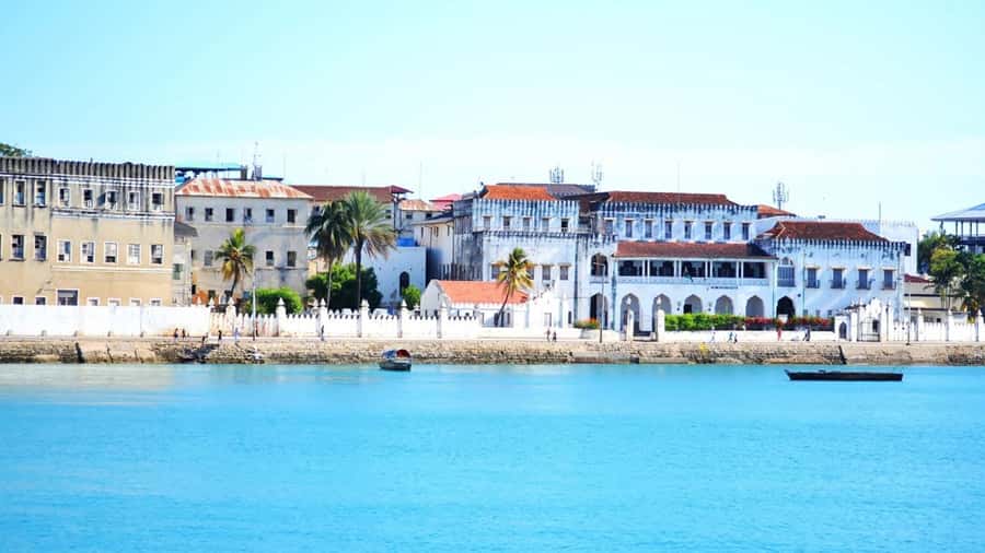 PRISON ISLAND AND NAKUPENDA SANDBANK UNVEILED EXCURSION - Starting near Forodhani Gardens at 9:30 am