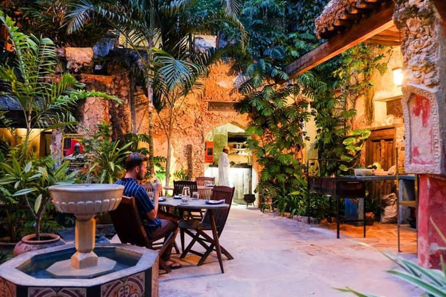 Prison Island, Secret Garden, Stone Town Tour, The Rock - Why this full-day Zanzibar plan works