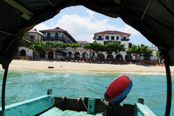 Prison island tours - What the Private Format Really Buys You