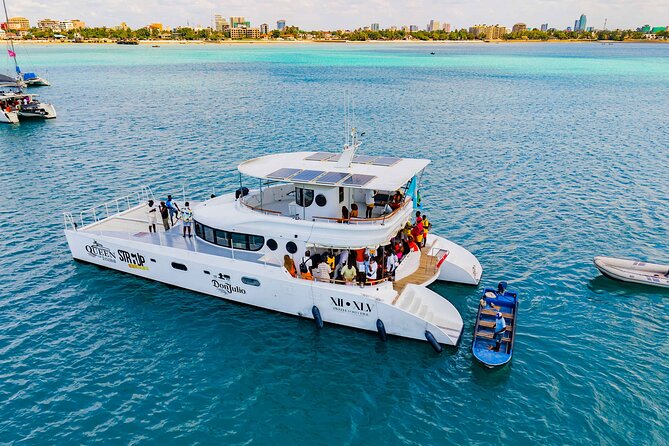 Private Catamaran - Stone Town Islands & Sandbanks (8 hrs) - Who will enjoy this catamaran most?