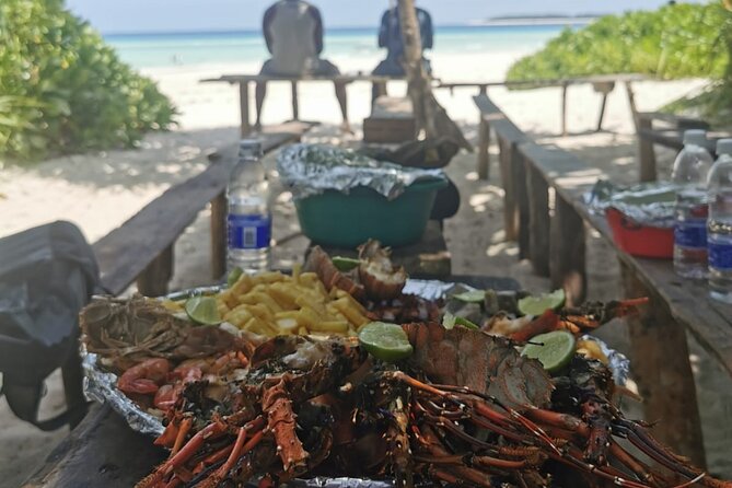 Private Full-day Safari Blue Trip with Lunch buffet - The dhow ride from Fumba