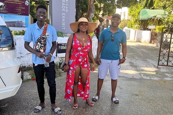 Private Stone Town, Nakupenda Beach and Prison Island Tour - The Private Guide Makes the Difference