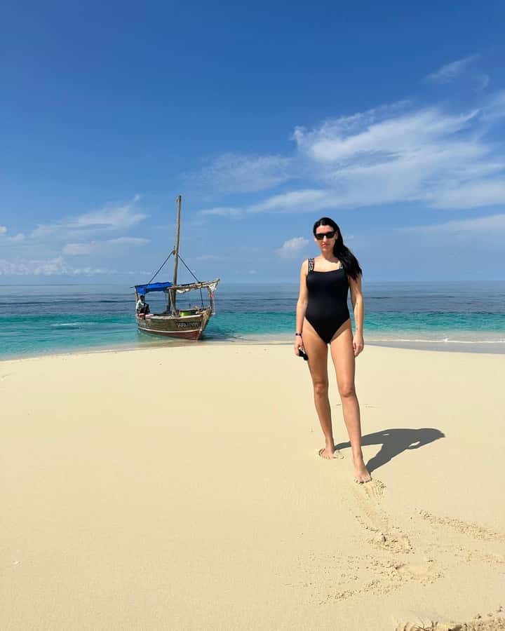 SAFARI BLUE ZANZIBAR : PRIVATE TRIP - Lunch on Kwale Island