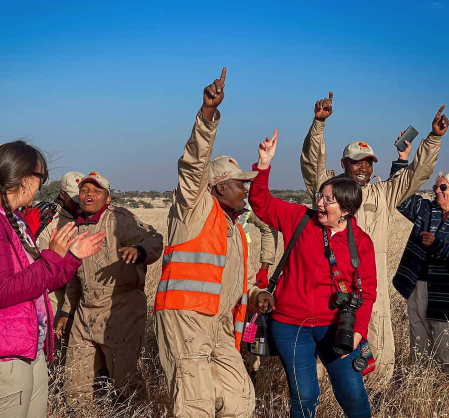 Serengeti Balloon Ride and Luxury Bush Breakfast - The sunrise flight over Serengeti Central