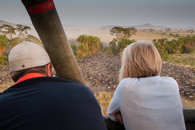 Serengeti Balloon Safari and authentic bush breakfast - Why a balloon flight changes your Serengeti morning