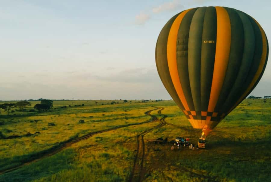 Serengeti: Hot Air Balloon Flight with Champagne Breakfast - Before Dawn at the Launch Site