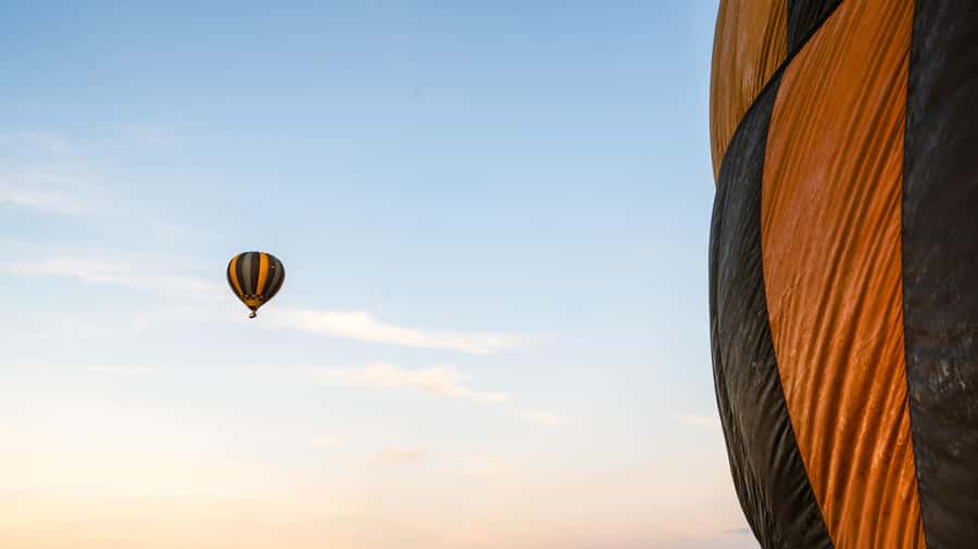 Serengeti: Hot Air Balloon Flight with Champagne Breakfast - Why the Wind-Led Route Matters
