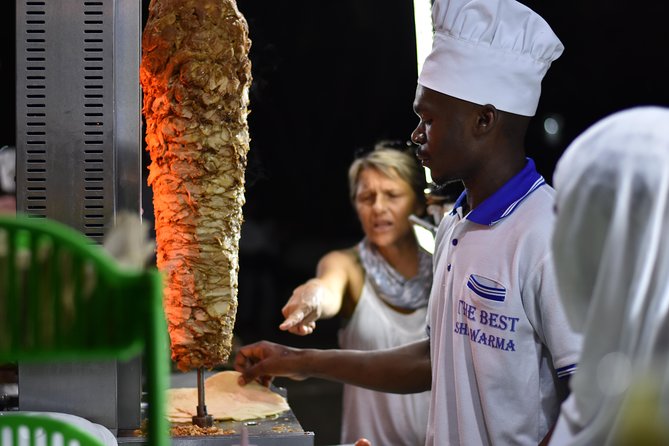 Stone Town Evening Walk Tour With Visit Food Markets - What the guides add