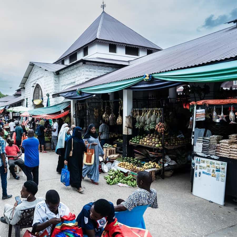 Stone Town Guided Tour: Culture, Slave Market & Spice Market - Forodhani Gardens and choosing the right finish