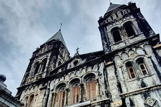 Stone Town Private Tour with Slave Market Tickets - Forodhani Gardens and the food of the coast