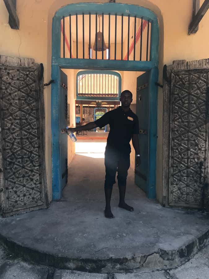Stone Town: Stone Town and Prison Island Private Day Trip - The break before Prison Island