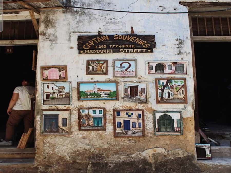 Stone Town Walking Tour with Female Guides - Sultan’s Palace and the story of the Zanzibar sultanate